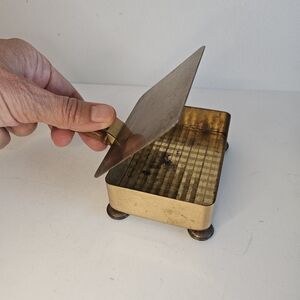 Vintage Park Sherman Silent Butler Crumb Catcher Ashtray Brass With Wood Handle